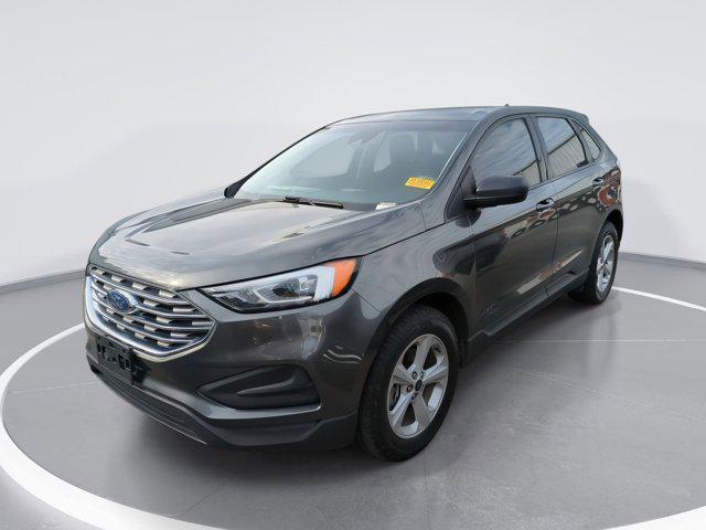2020 ford edge se