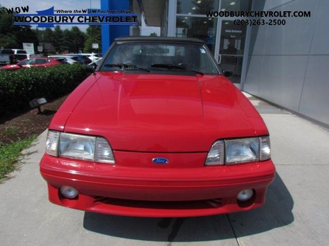 1992 ford mustang gt