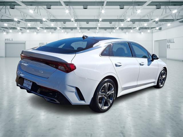 2022 kia k5 ex