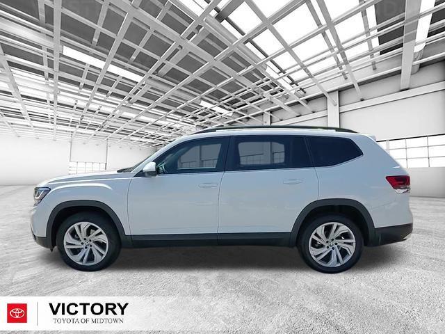 2022 volkswagen atlas 3.6l se w/technology