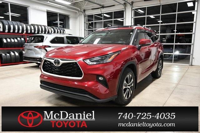 2022 toyota highlander xle