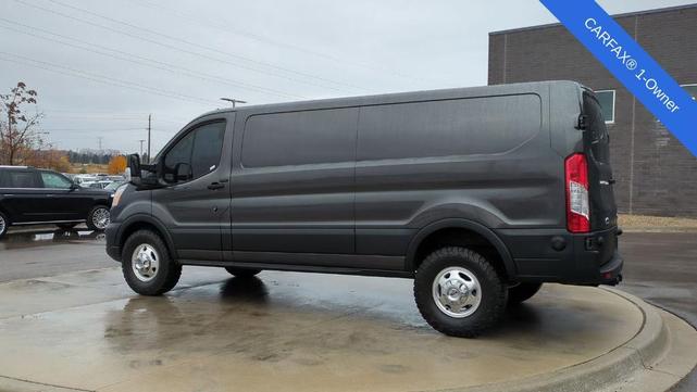 2020 ford transit-250 base