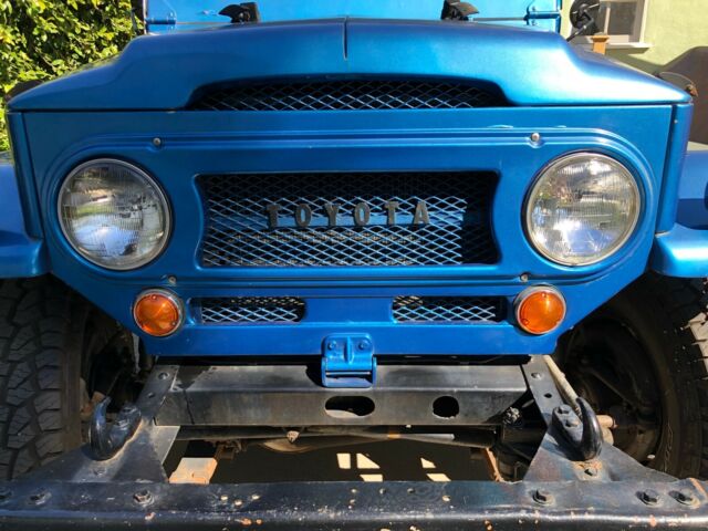 1969 toyota fj40 - original re-built engine - no rust