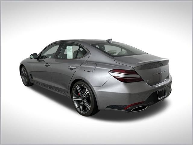 2025 genesis g70 2.5t rwd