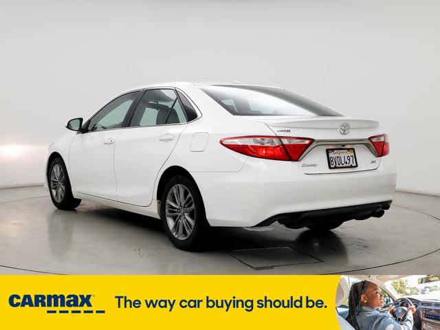 2017 toyota camry se
