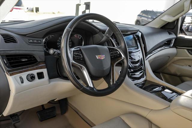 2018 cadillac escalade luxury