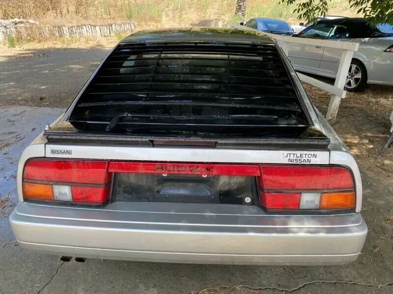 1986 nissan 300zx base 2dr hatchback