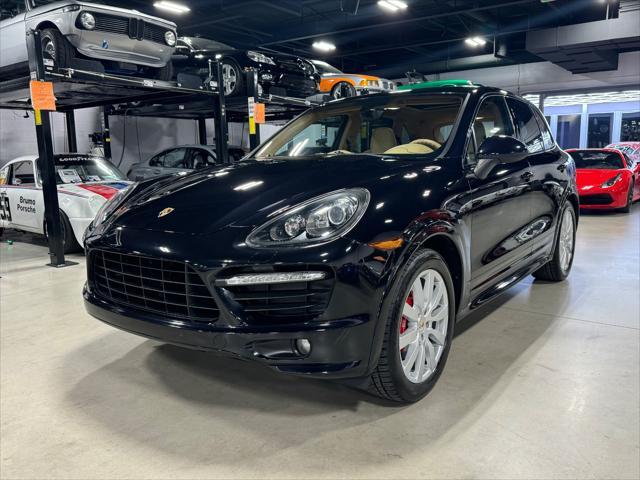 2013 porsche cayenne gts