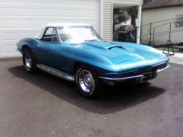 1967 chevroley corvette stingray convertible