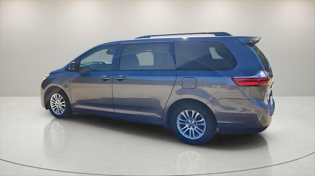 2015 toyota sienna xle