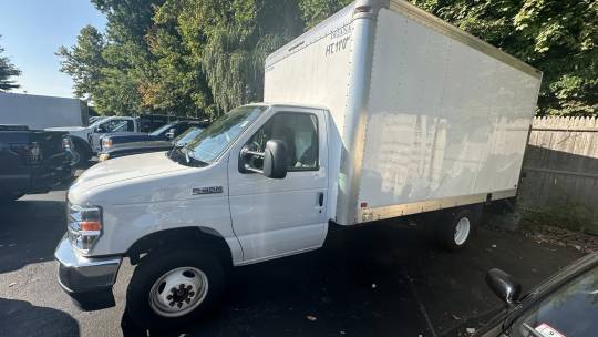 2022 Ford E-Series
