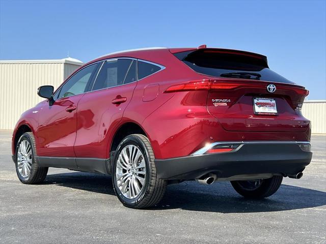 2021 toyota venza xle