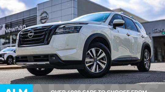 2023 nissan pathfinder sl fwd