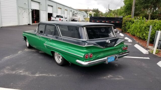 1960 chevy impala wagon