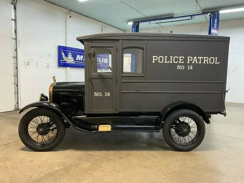 1926 ford club wagon van police patrol