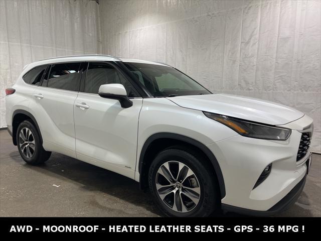 2022 toyota highlander hybrid xle