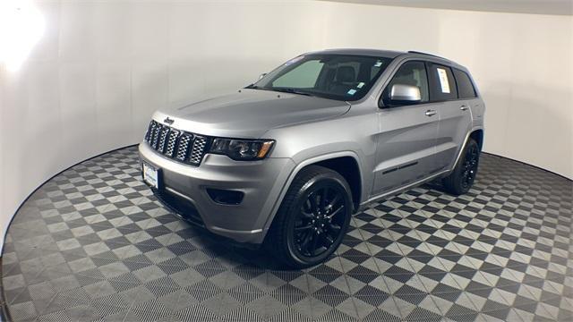 2021 jeep grand cherokee laredo x