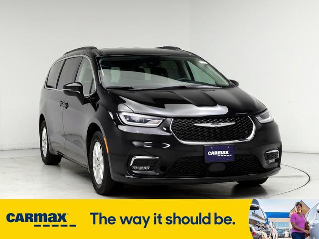 2022 chrysler pacifica touring l