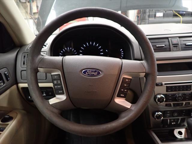 2010 ford fusion se