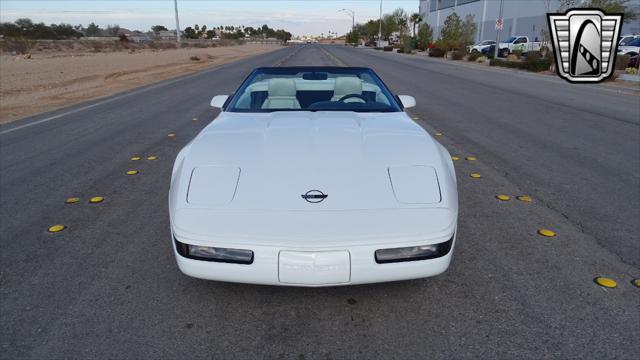 1992 chevrolet corvette base