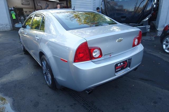 2011 chevrolet malibu 2lt
