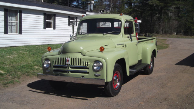 1951 international harvester 1/2 ton pickup truck