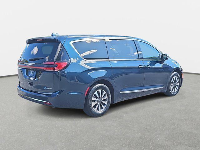2022 chrysler pacifica hybrid limited