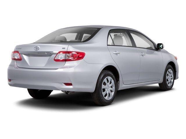 2011 toyota corolla le