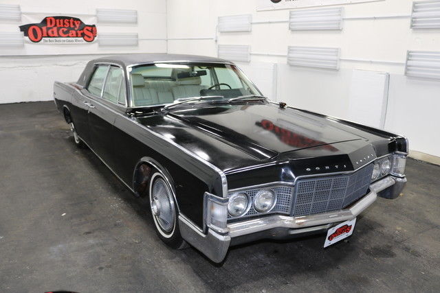 1969 black black on white 460v8 3spd body int good!