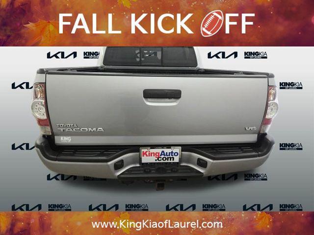 2015 toyota tacoma base