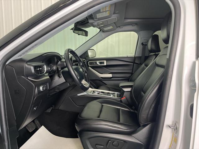2021 ford explorer xlt