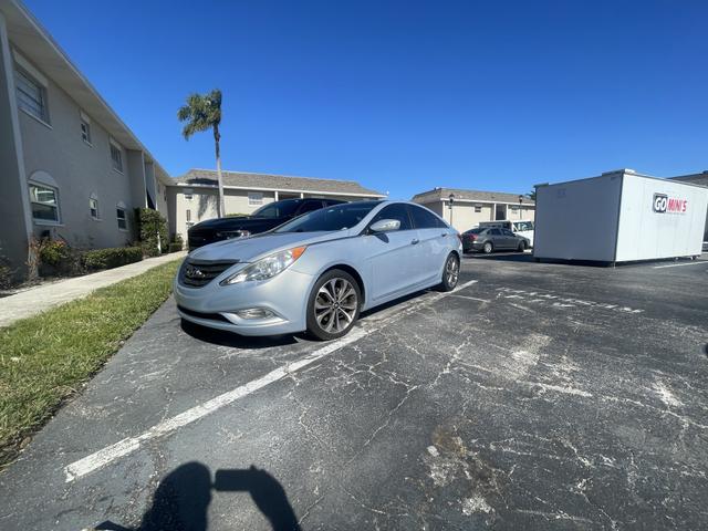 2013 hyundai sonata limited 2.0t