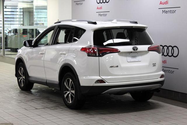 2018 toyota rav4 xle