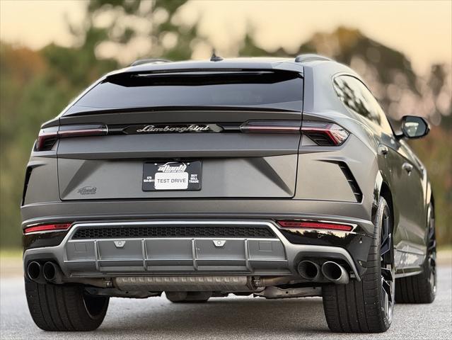 2021 lamborghini urus graphite capsule