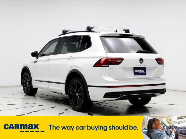 2022 volkswagen tiguan se r-line black
