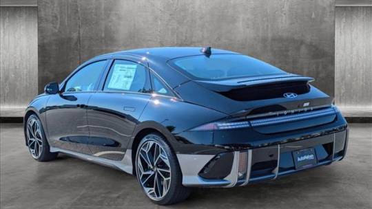 2025 Hyundai IONIQ 6 option group 01