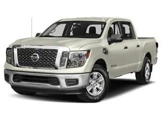 2017 nissan titan sv