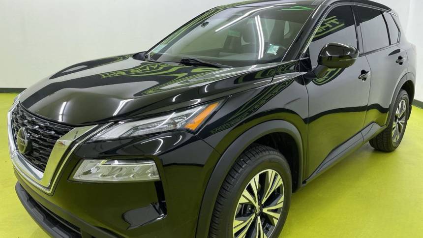2021 nissan rogue sv