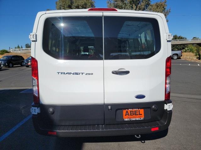 2020 ford transit-250 base