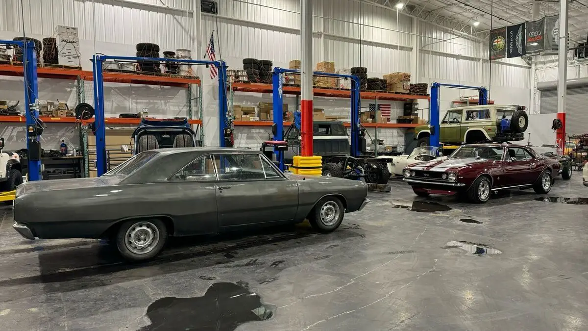1967 dodge dart grey rwd automatic