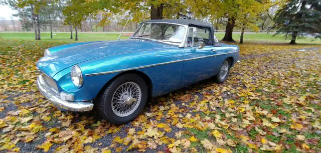1965 mgb roadster metallic blue great driver