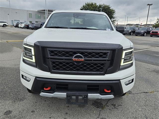 2022 nissan titan pro-4x