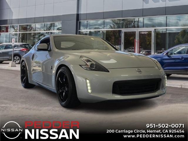 2020 nissan 370z base