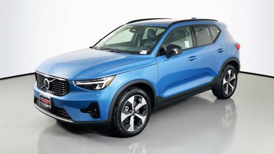 2024 Volvo XC40