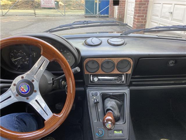 1990 alfa romeo graduate spider black/black