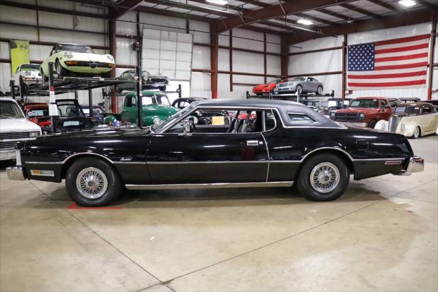 1974 ford thunderbird base