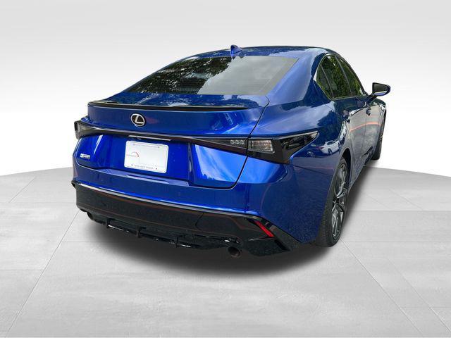 2021 lexus is 350 base
