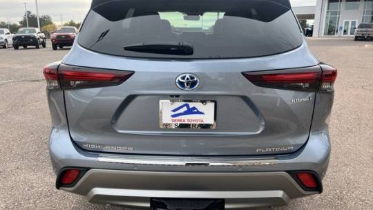 2024 Toyota Highlander