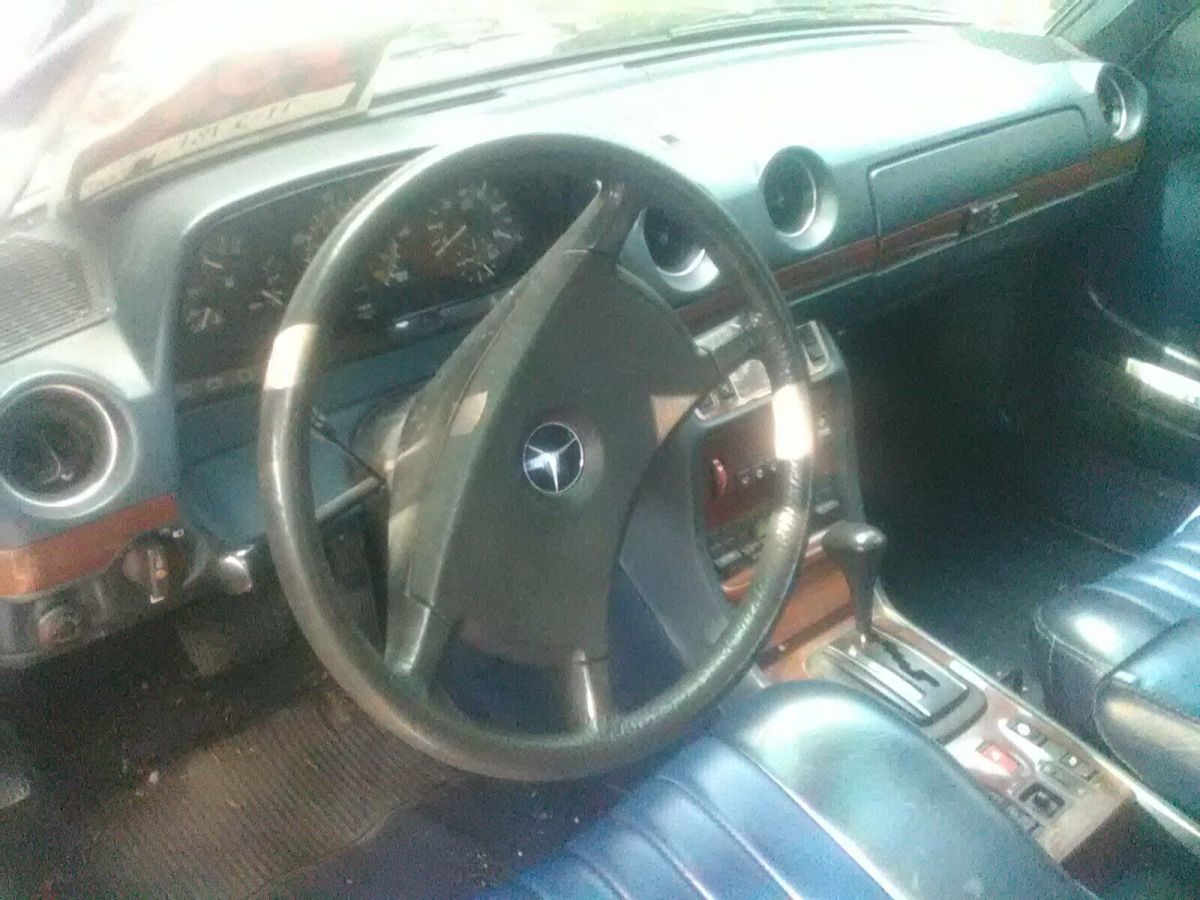 mercedes-benz 1985 model 300td-four door-automatic