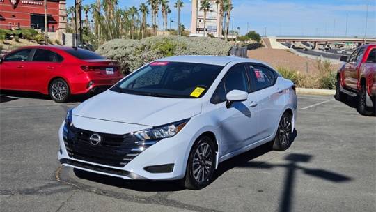 2024 nissan versa sv